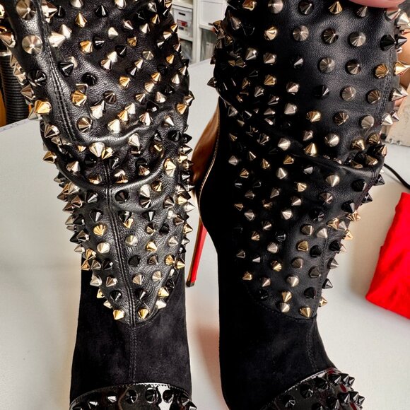 Christian Louboutin Spiked Ankle Boots Black/Gold Size 6.5 Red Sole New w/ Pouch - Picture 3 of 13